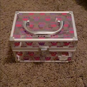 Makeup box for kids